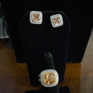 Earrings and ring set.